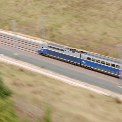 Découvrez les vidéos des essais TGV et du survol de la ligne !